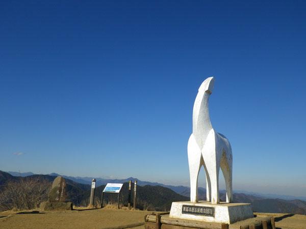 小屋のおじさんがとても親切だった陣馬山